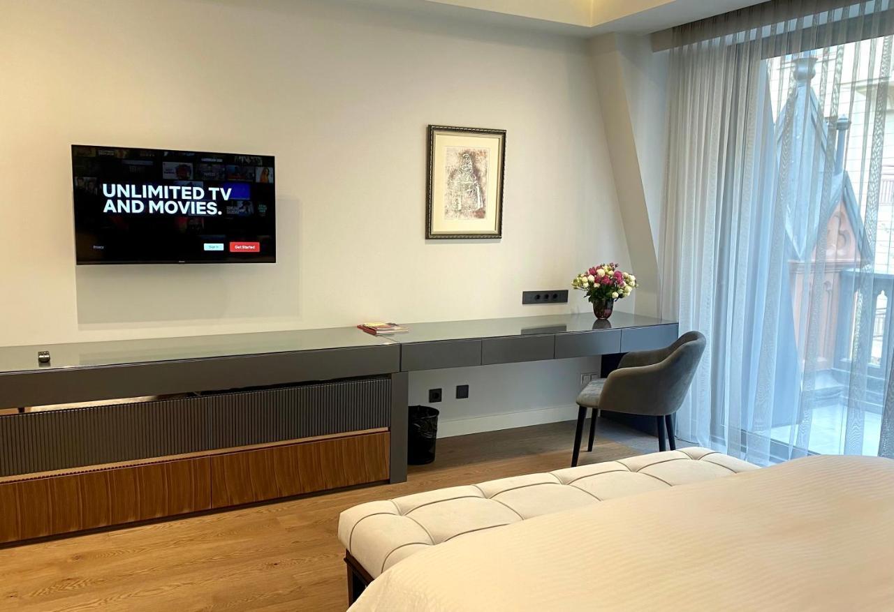 Heart Of Yerevan - City Center Luxury Apartments Buitenkant foto